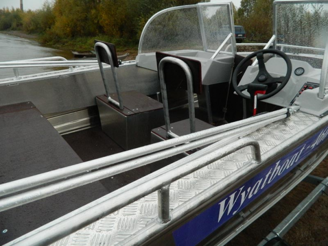 Wyatboat-460DCM